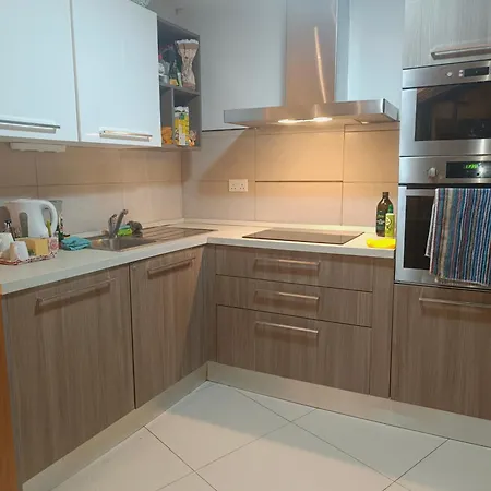 Ideal Luxury In Ta' Xbiex Homestay *
